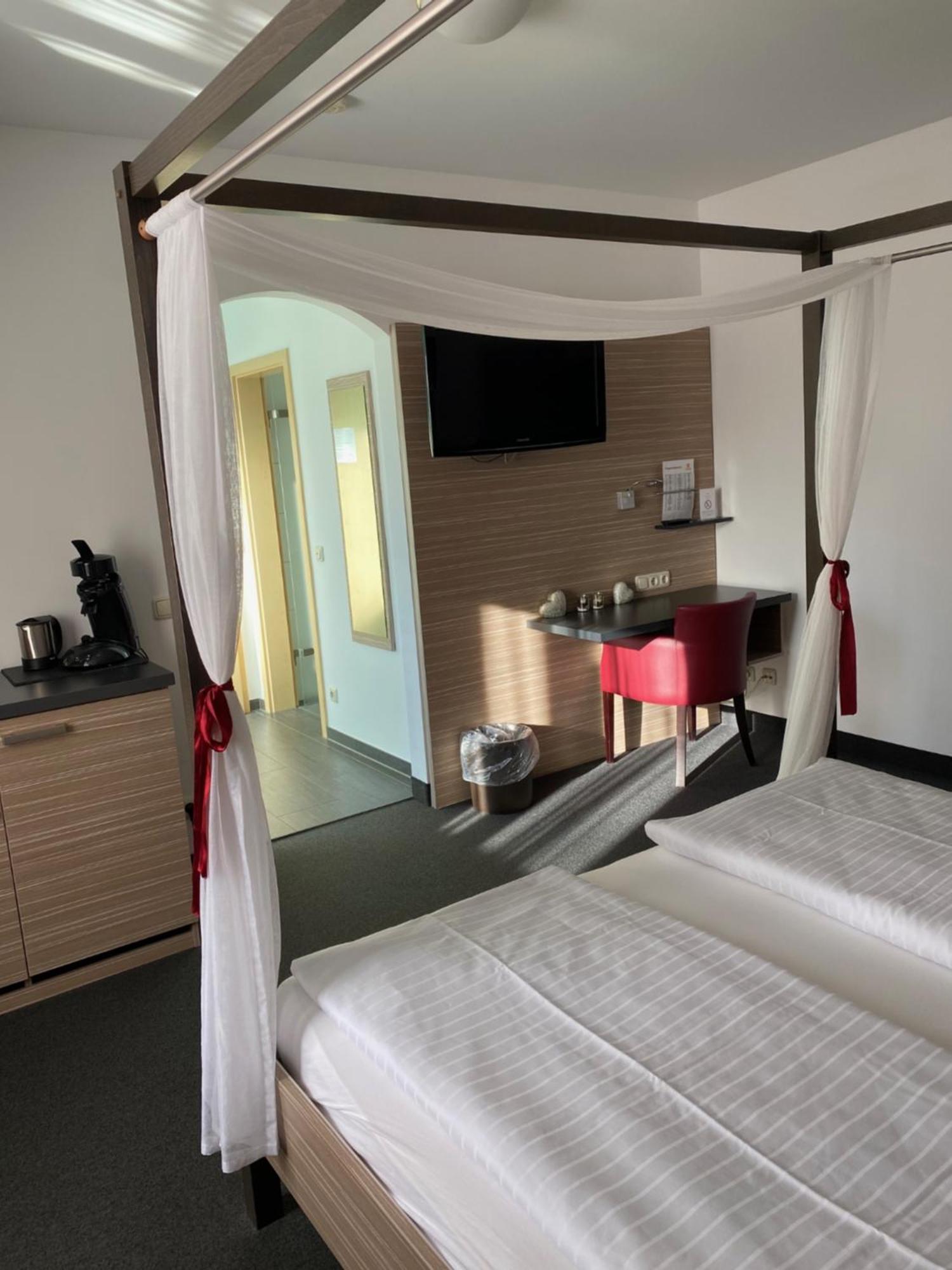 Hotel Sonnenhof Pleinfeld Dış mekan fotoğraf