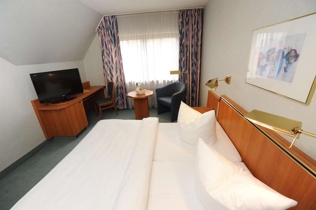 Hotel Sonnenhof Pleinfeld Oda fotoğraf