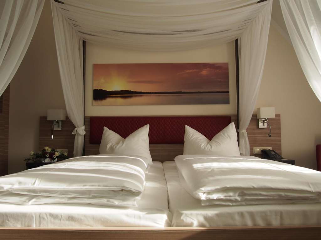 Hotel Sonnenhof Pleinfeld Oda fotoğraf