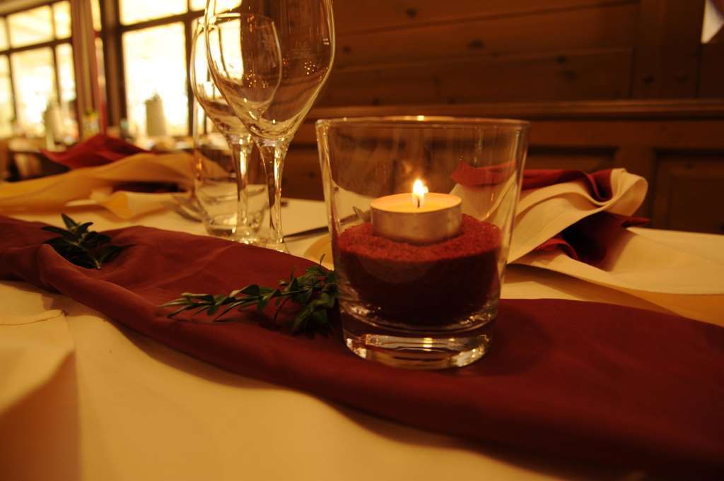 Hotel Sonnenhof Pleinfeld Restoran fotoğraf